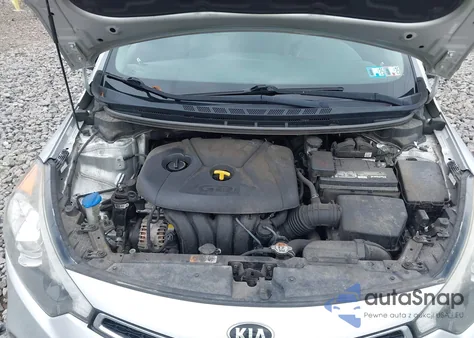 2016 Kia Forte Koup Ex z USA, uszkodzony, nr VIN KNAFX6A82G5647720